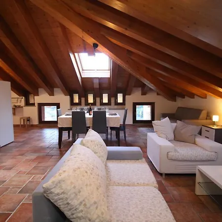 Lejlighed Attico Dell'aquila Brusson