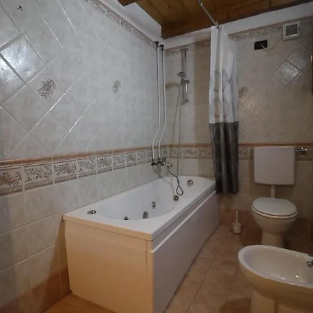 Διαμέρισμα Attico Dell'aquila *