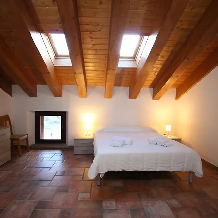 Attico Dell'aquila Апартаменты