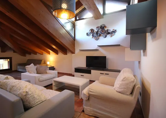 Attico Dell'aquila Apartment *